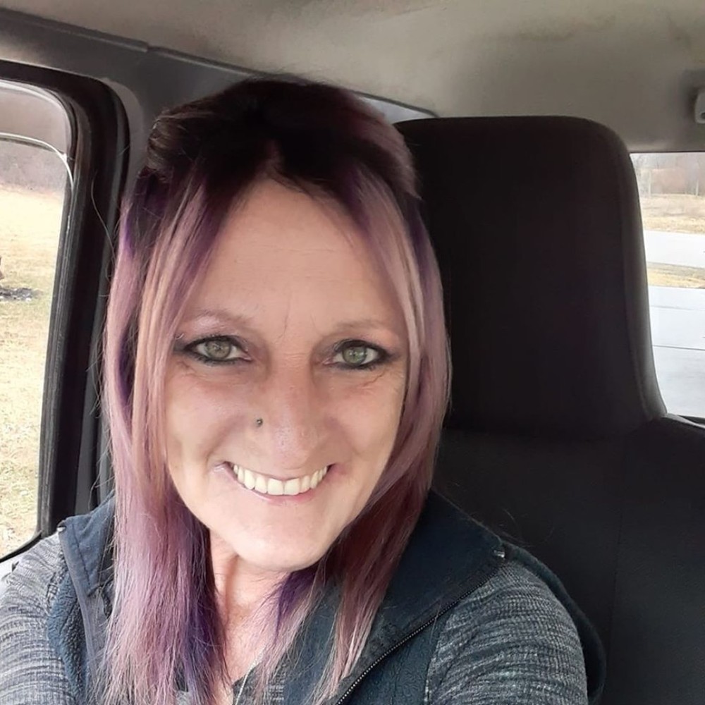 Meet your Posher, April